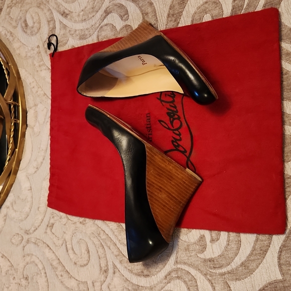 Christian Louboutin Wedge - Picture 4 of 4